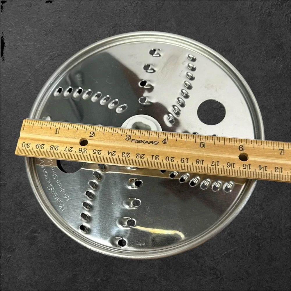 KitchenAid Food Processor Reversible Shredding Disc Fine Medium Silver Excellent